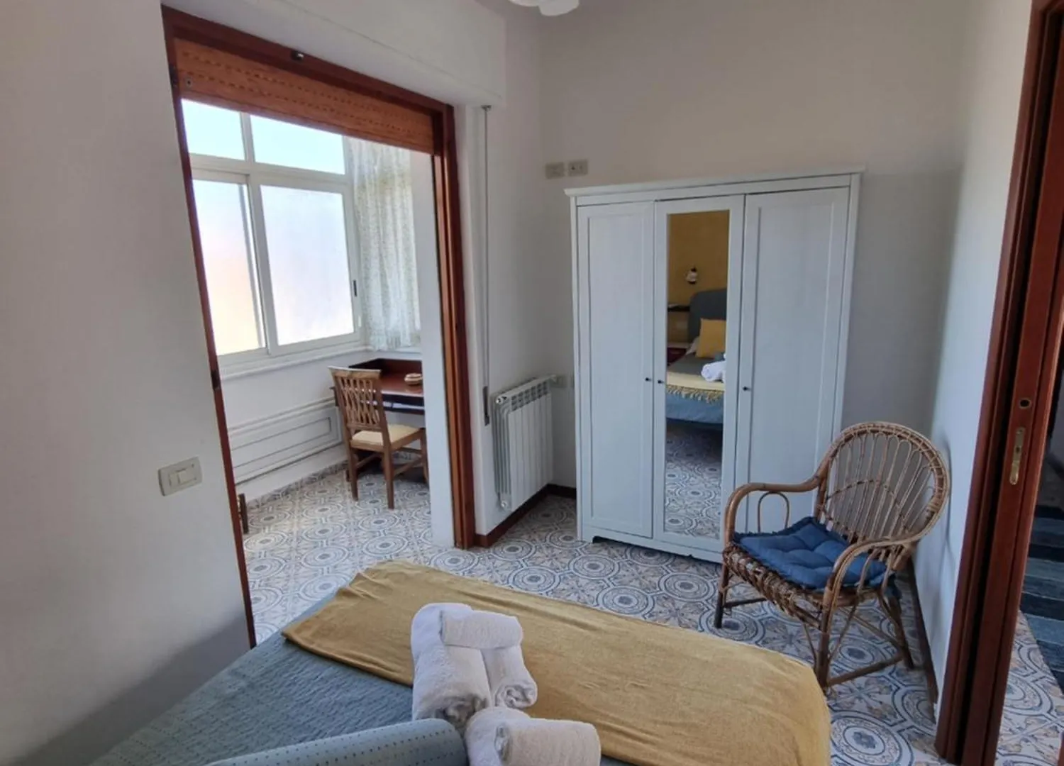 Villa Emilia Mondello Appartamento Emily Con Vista Sul Mare パレルモ 0*,  イタリア